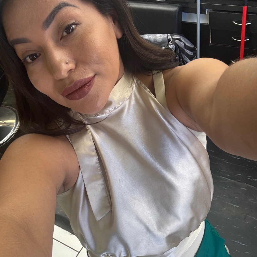 Meet your Posher, Michele